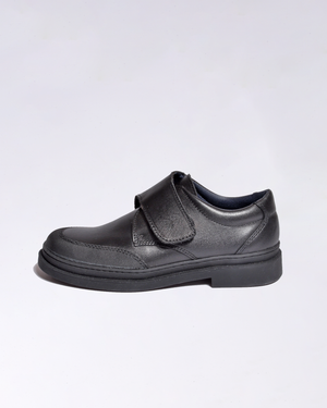 Bavor Calzado, Mocasín Blucher de Piel Color Negro Mate con Velcro